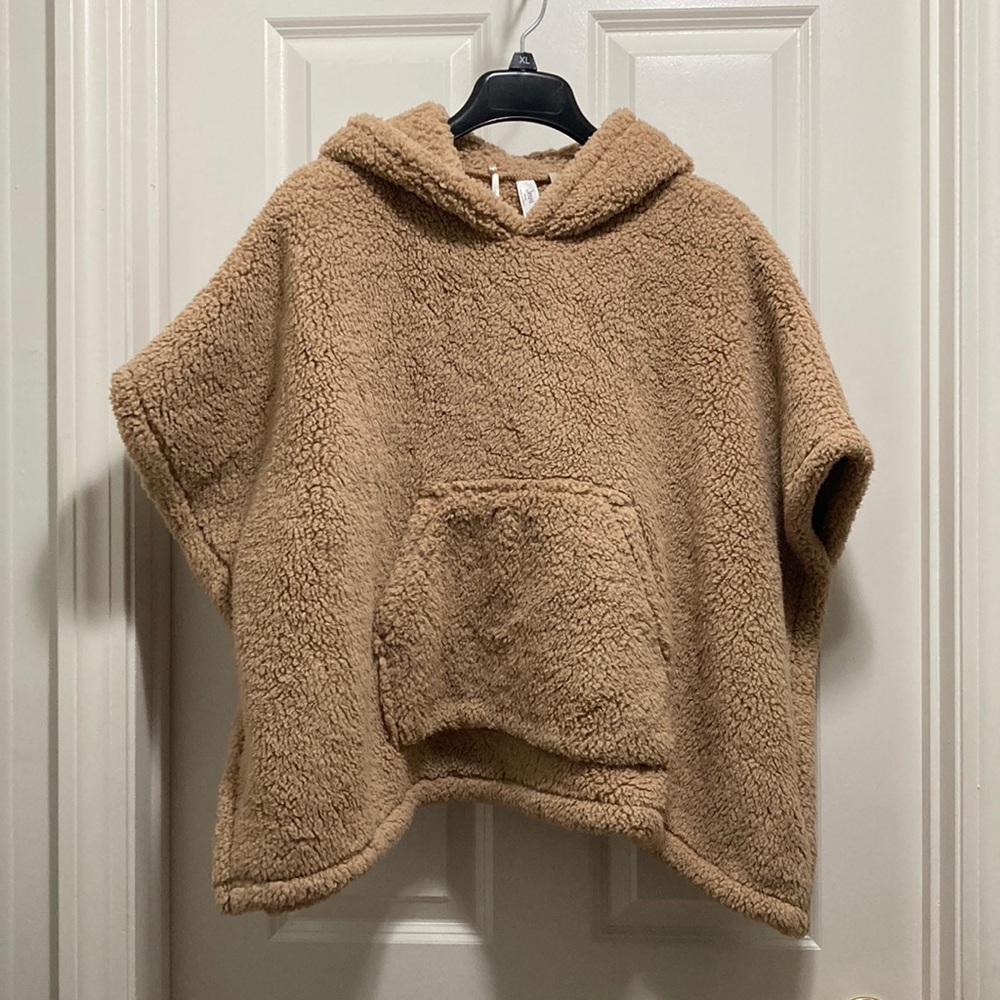 Sherpa Hooded Poncho